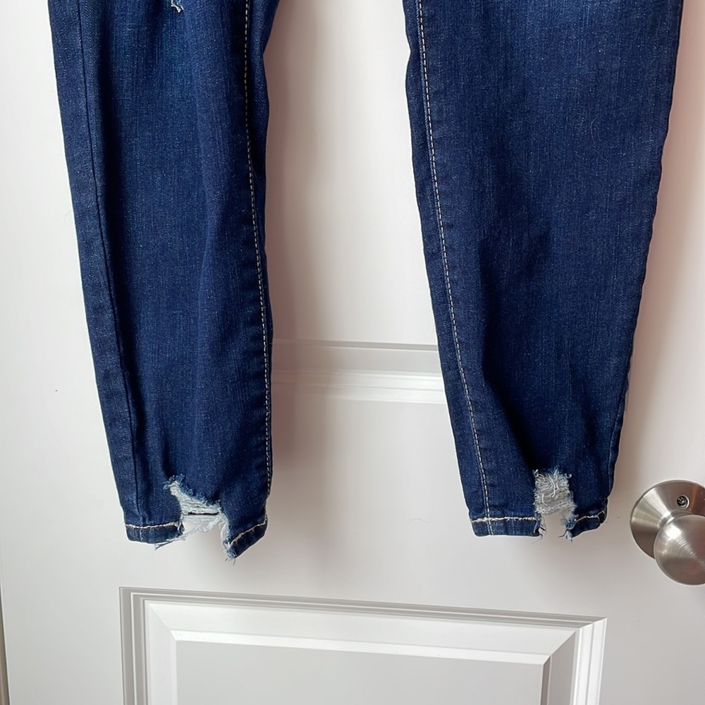 So High Rise Curvy Jeggings W/ Rips Size 17 - Picture 4 of 8